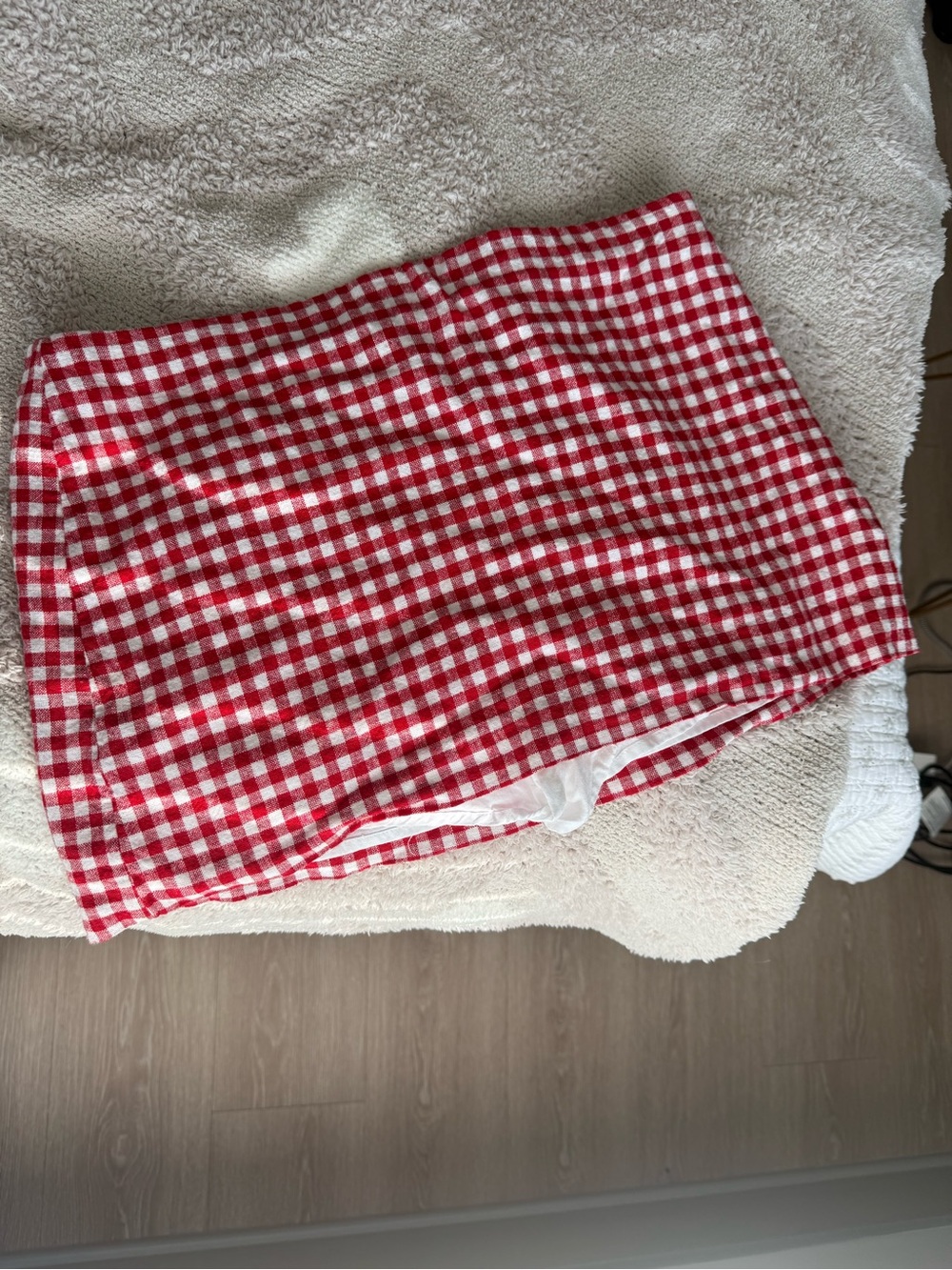 Abercrombie & Fitch Red and White Gingham Skort